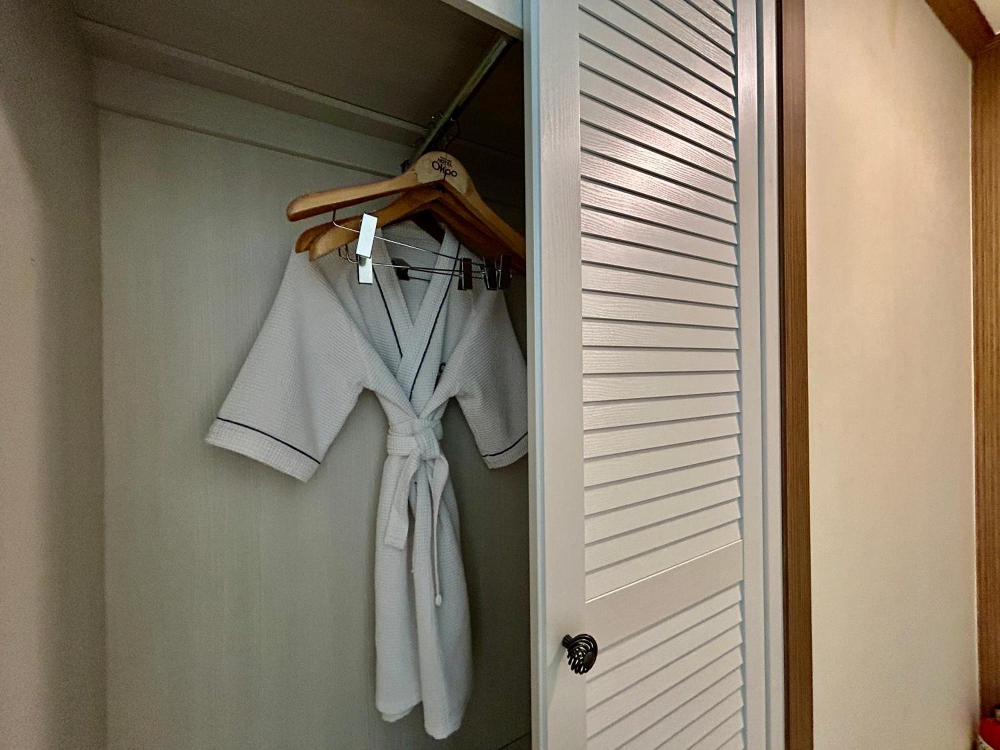 Okpo Business Hotel Geoje Zewnętrze zdjęcie